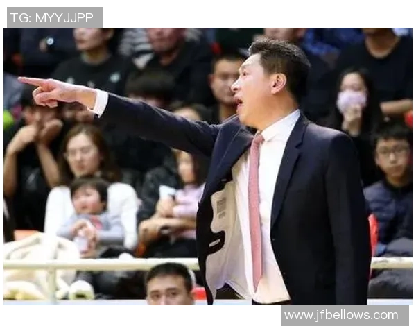 西安篮球队以98分稳居大师赛积分榜首位展现强劲实力 西安篮球队以98分稳居大师赛积分榜首位展现强劲实力